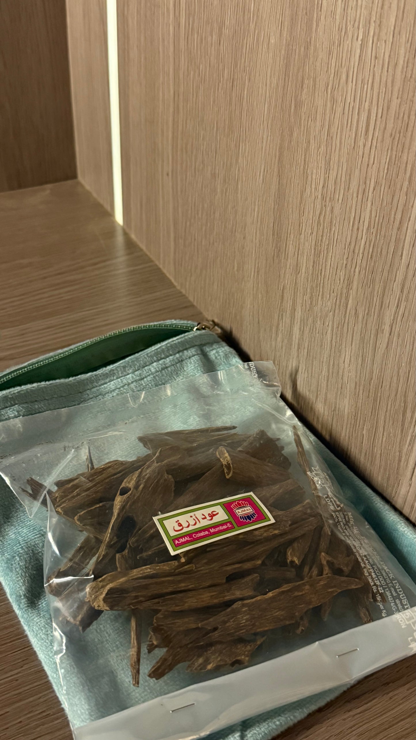 عود ازرق من اجمل بحجم ٥٠ جرام