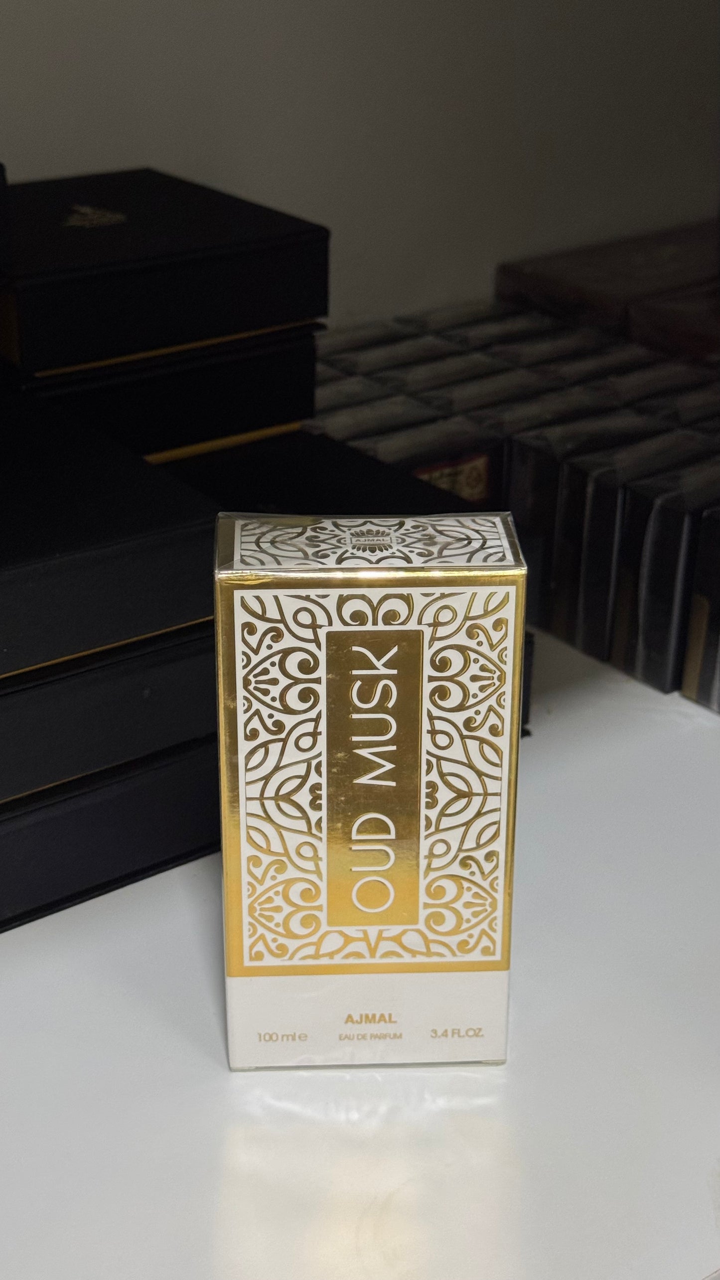 عطر عود مسك