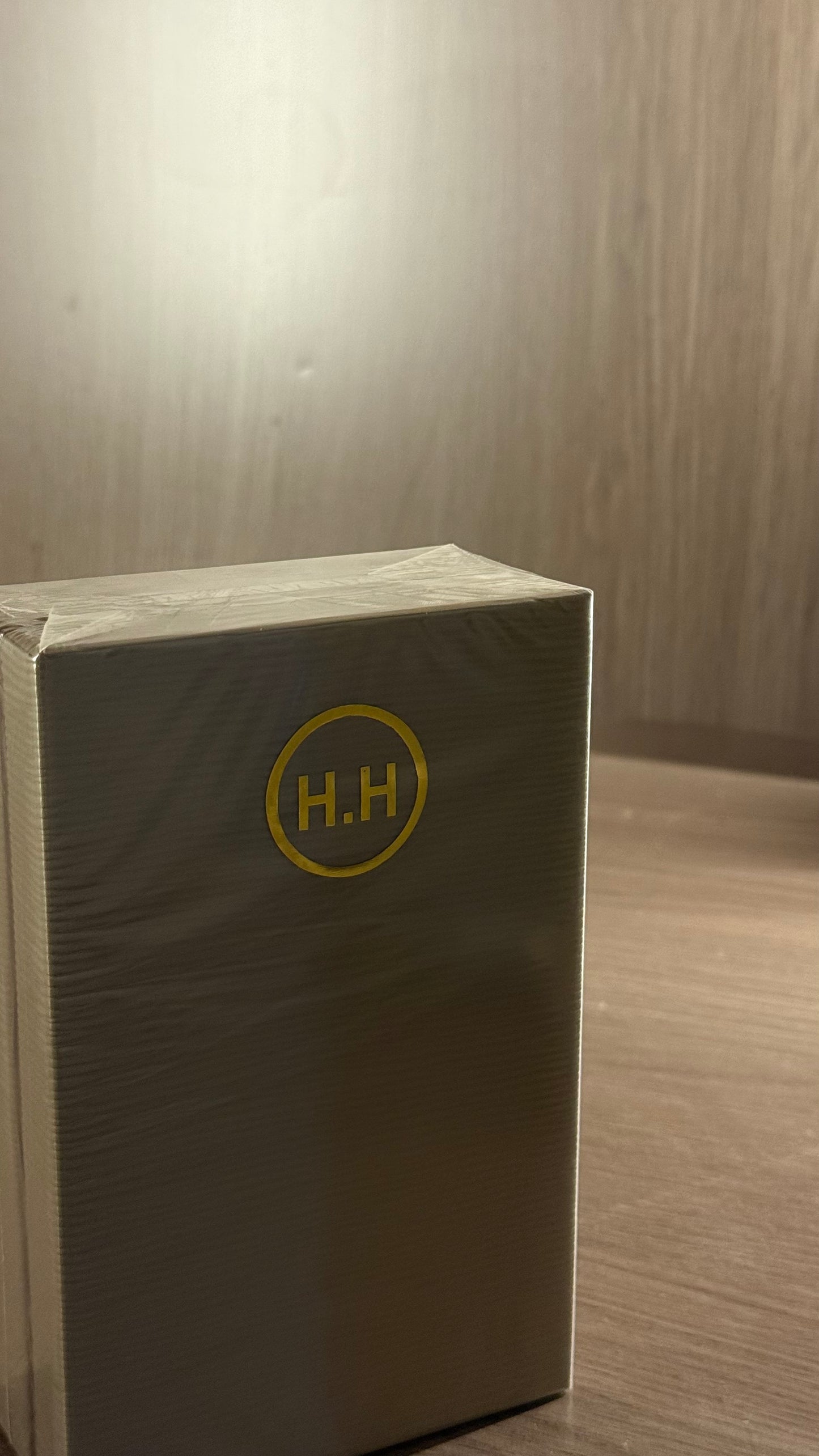عطر H.H