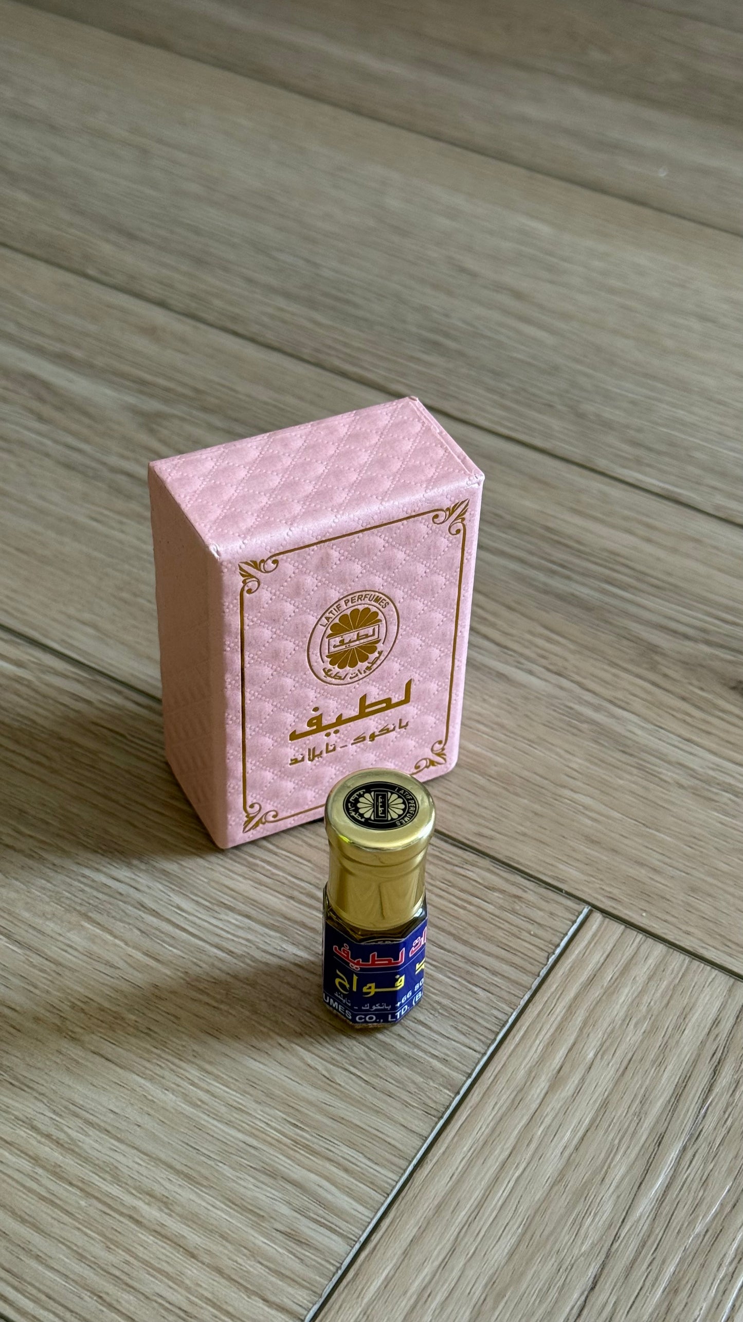 عود فواح بحجم ربع توله