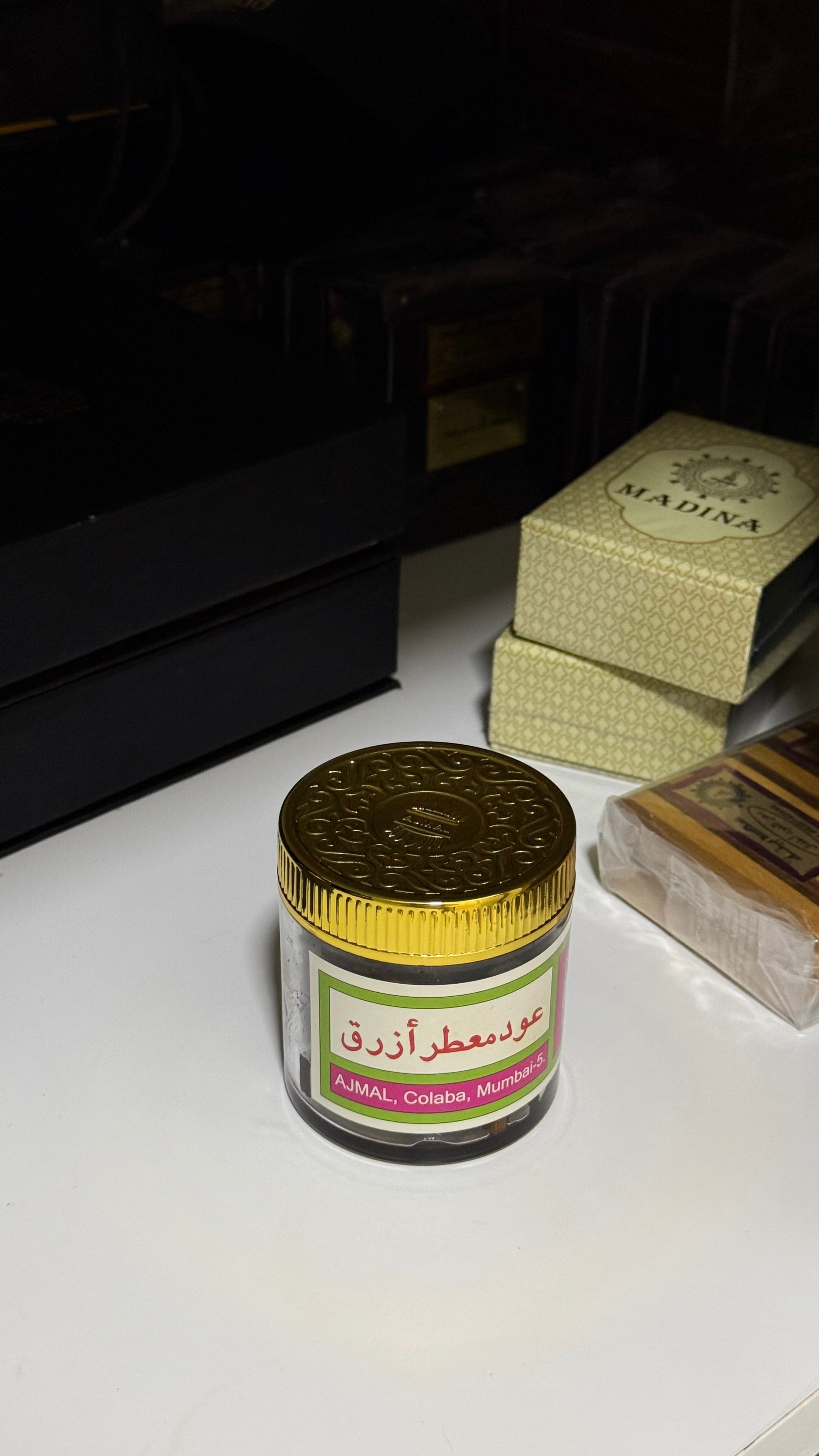 عود معطر ازرق بحجم ٥٠ جرام