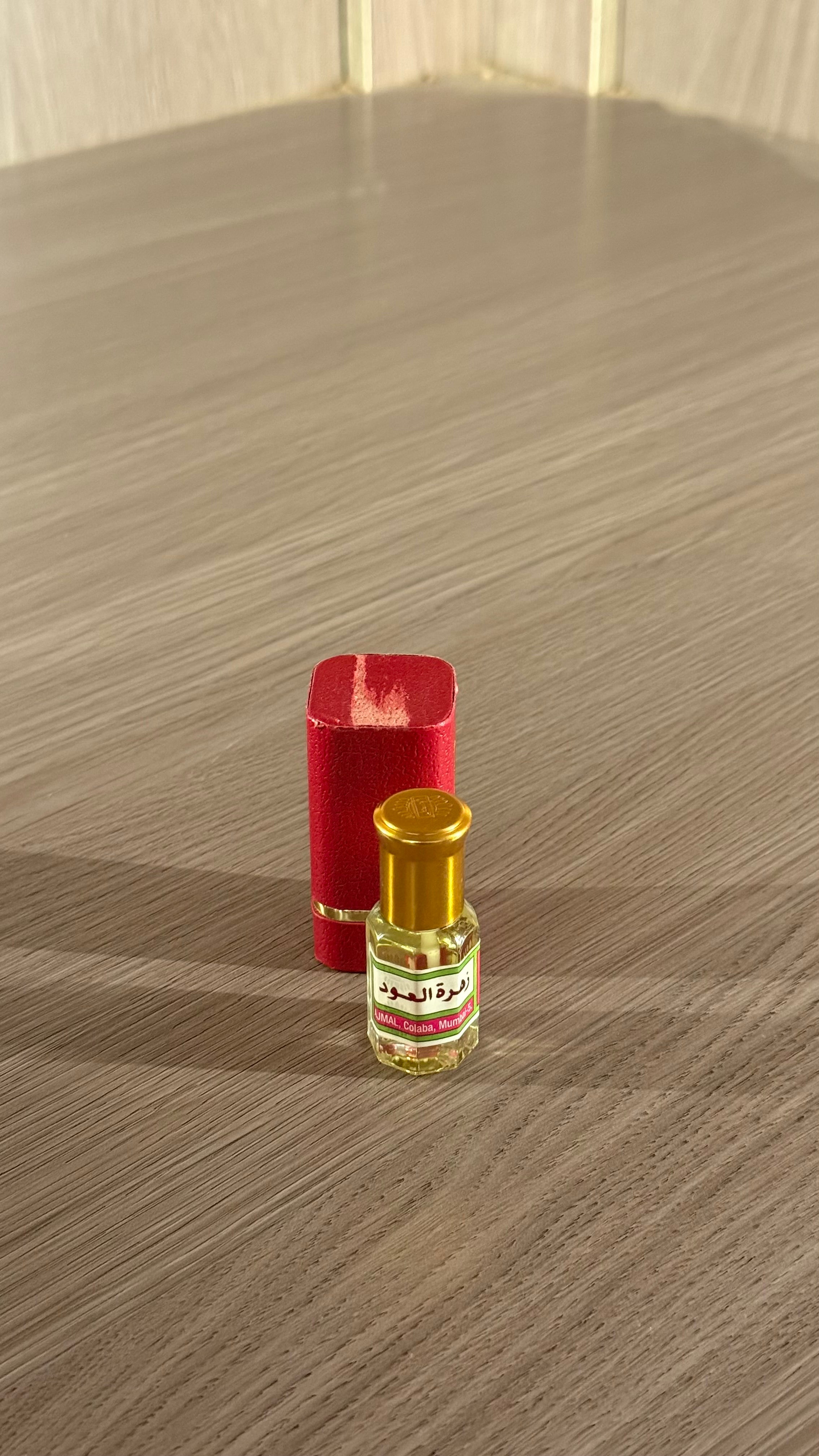 زهرة العود بحجم نص توله (٦مل)