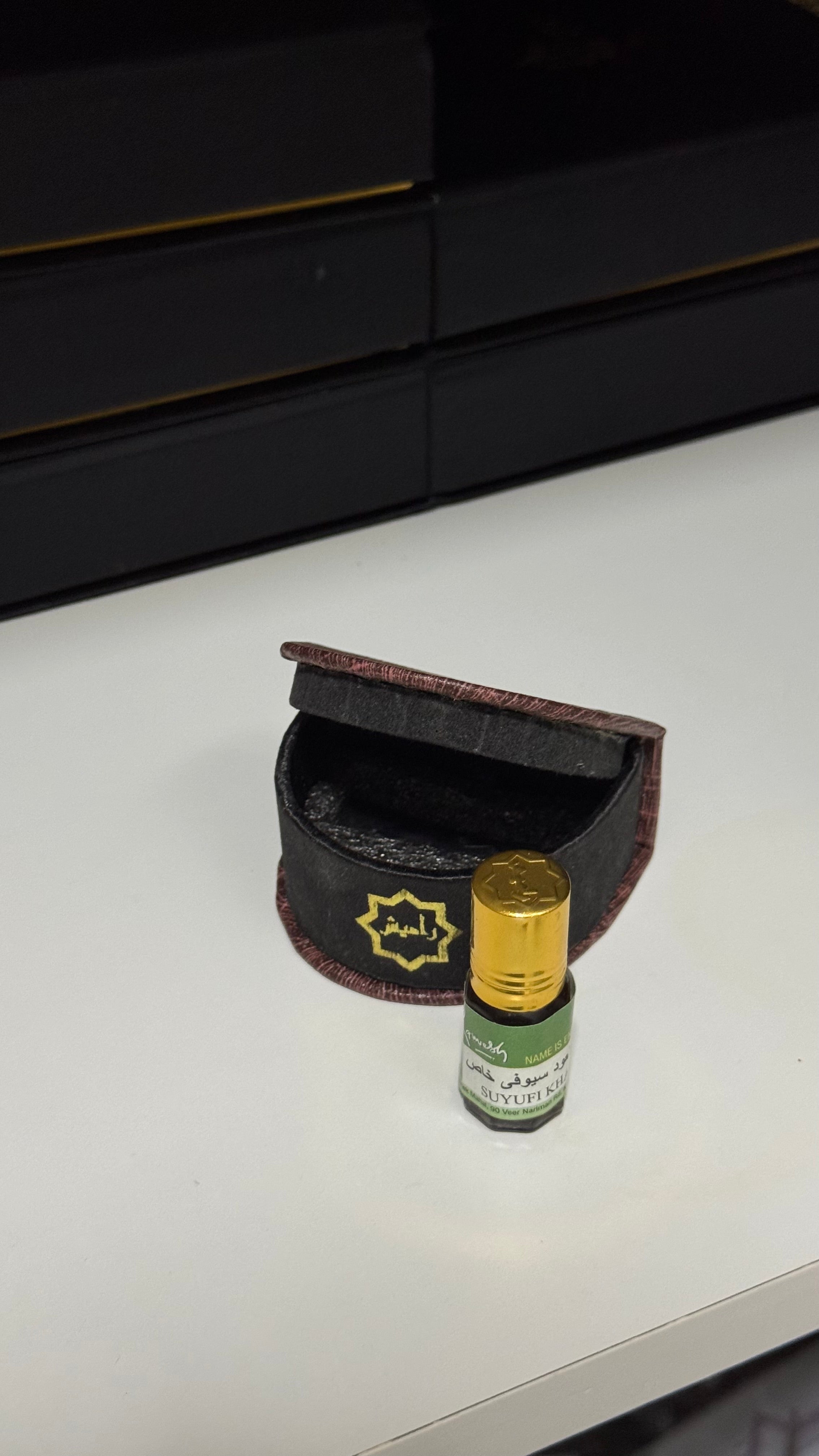 دهن عود سيوفي خاص