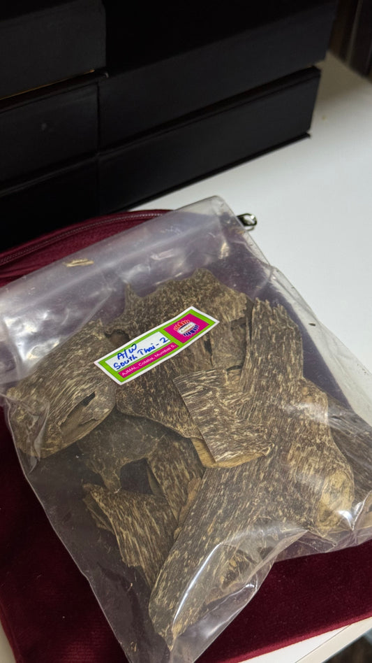 عود جنوب تايلاند ٢ حجم ٥٠ جرام