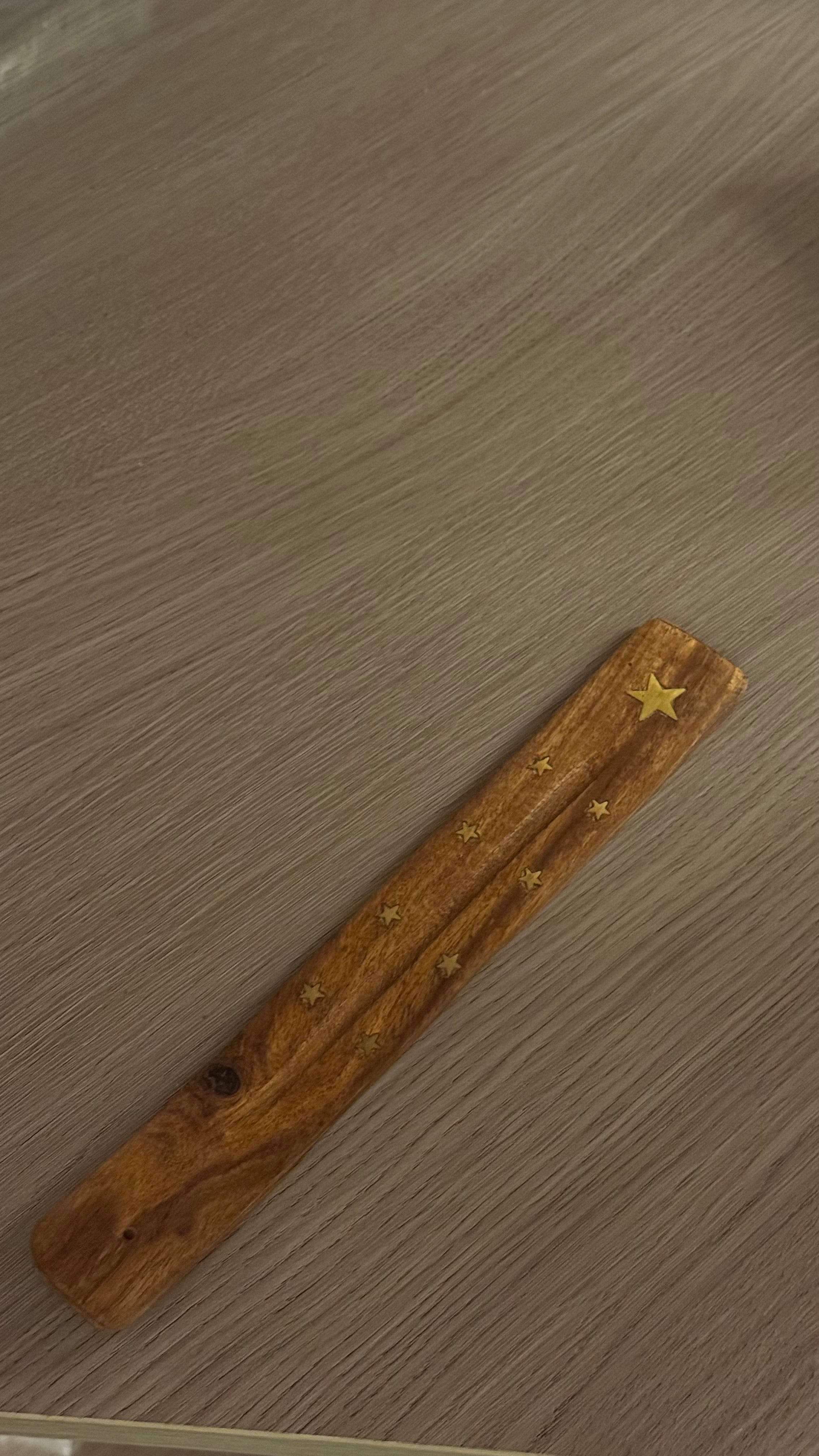 قاعدة العود