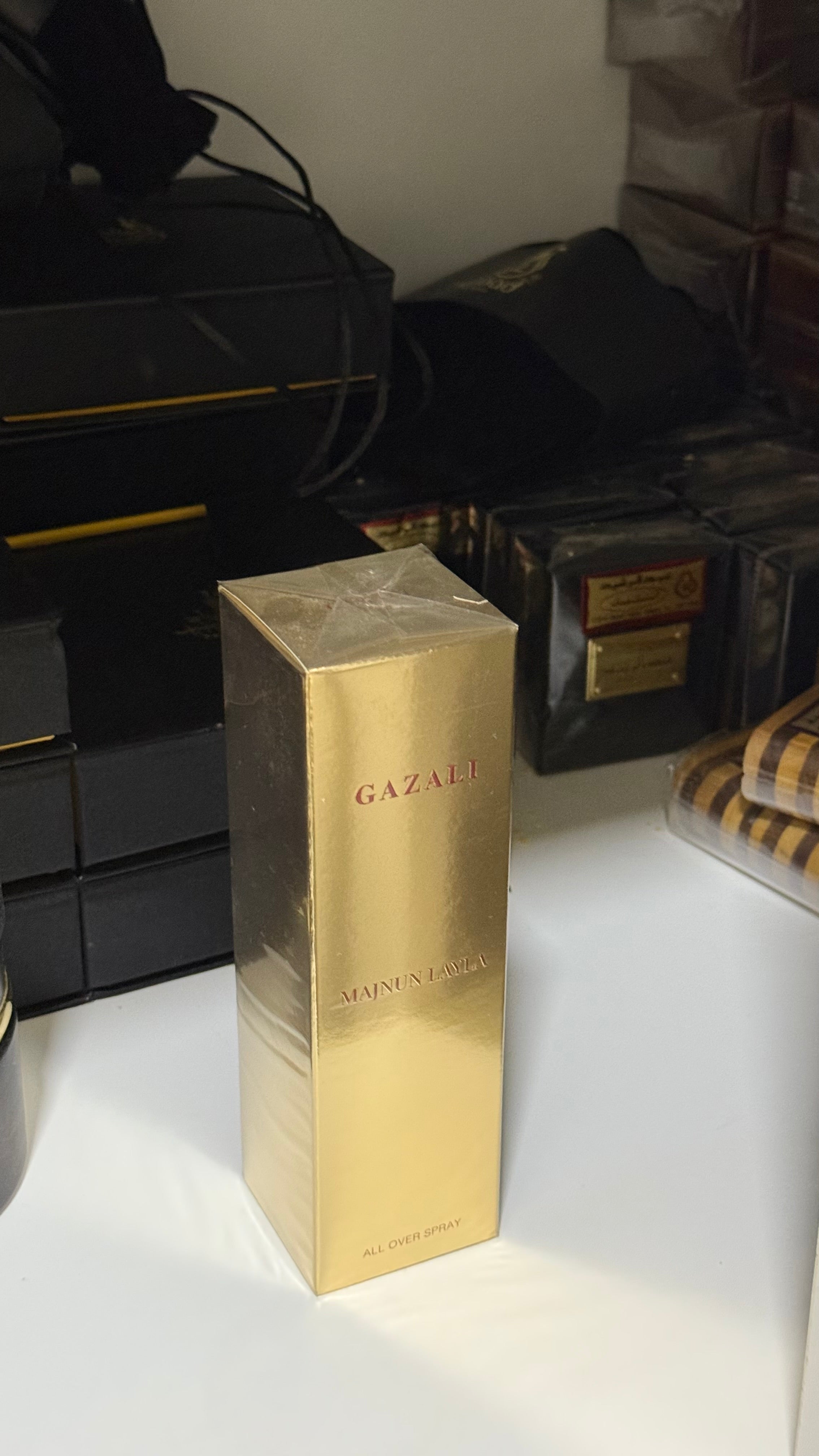 مجنون ليلا (اول اوفر)