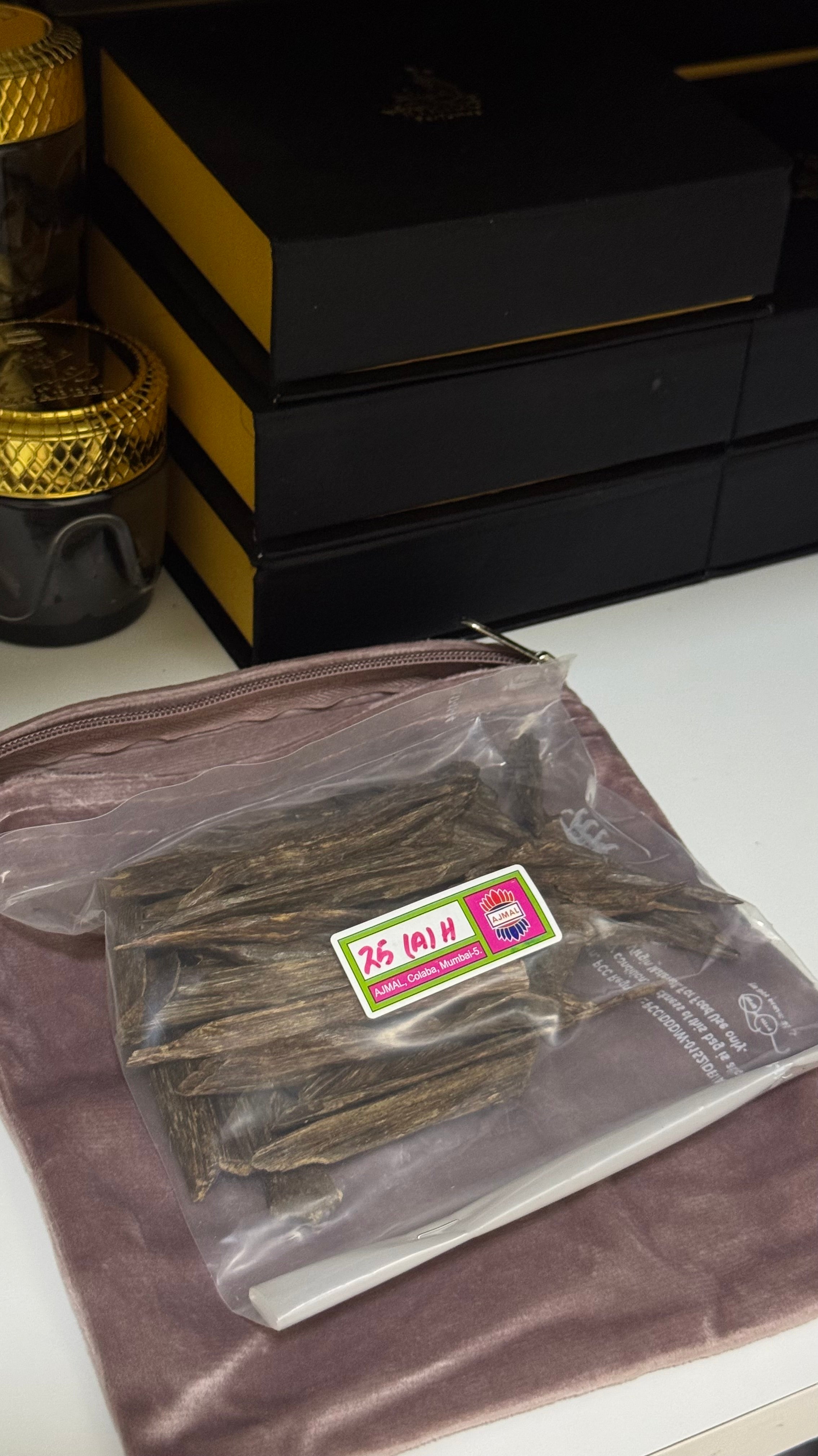 عود ٢٥ من اجمل بحجم ٥٠ جرام