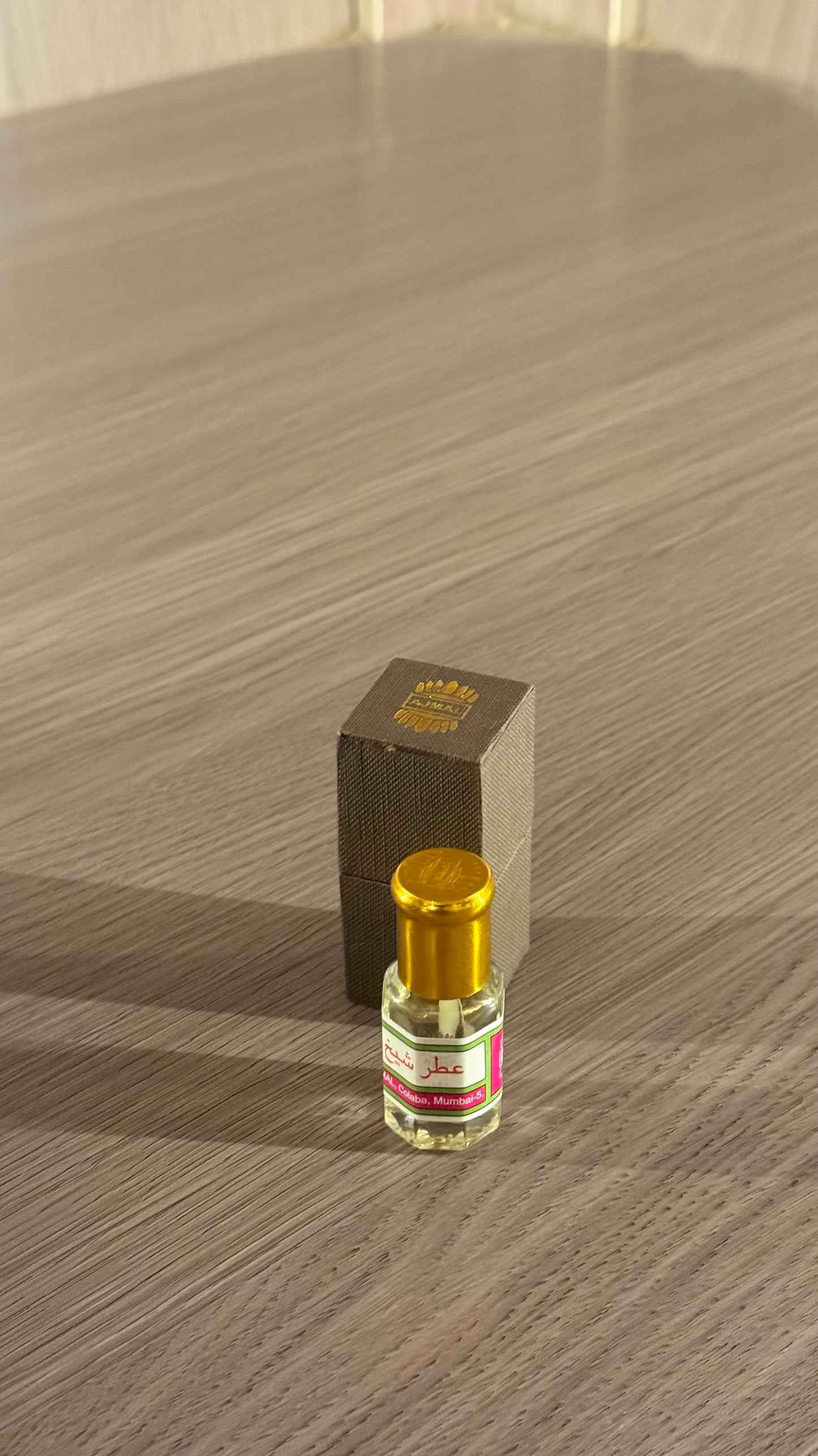 عطر الشيخ بحجم النص توله (٦مل)