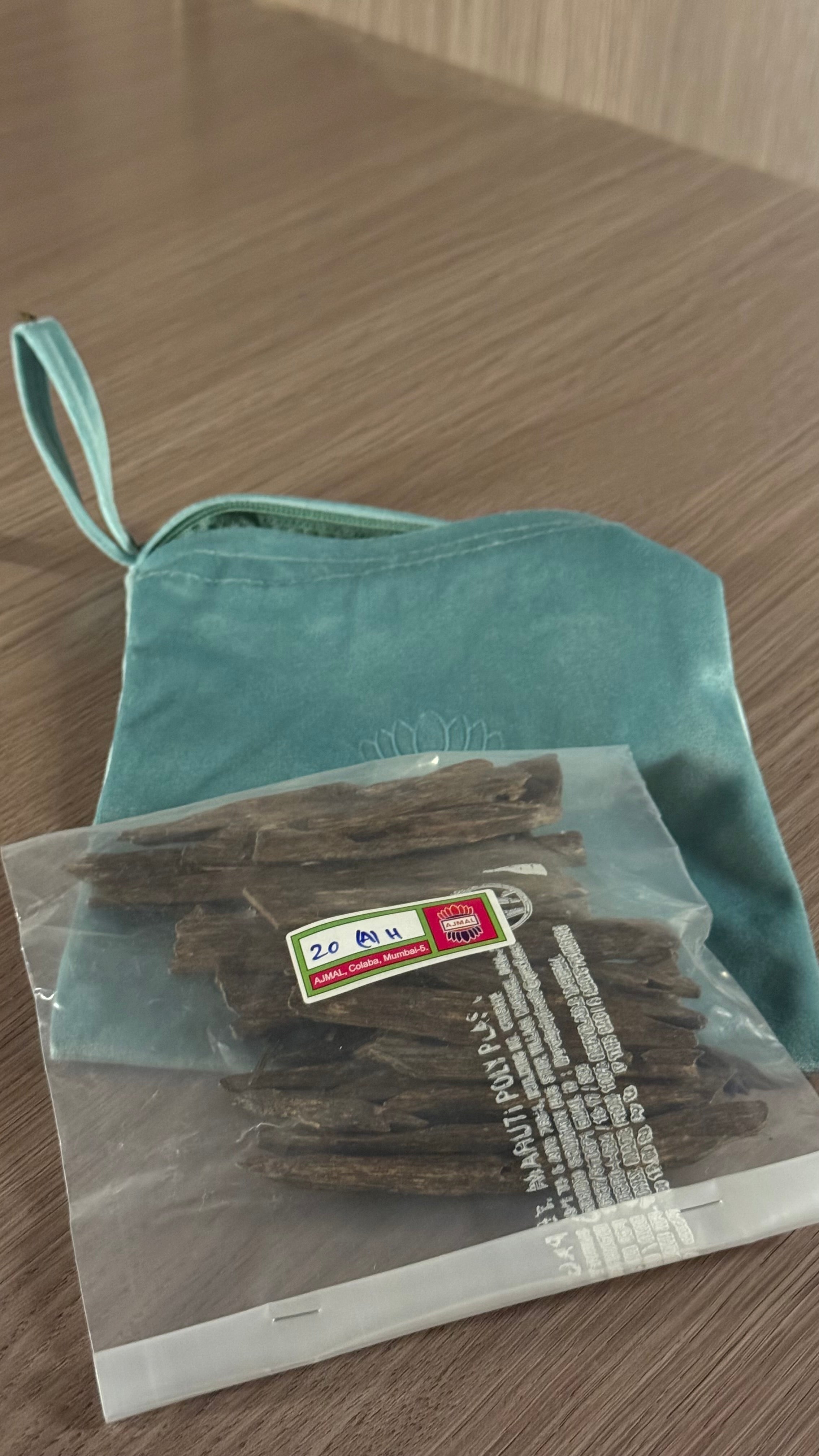 عود ٢٠ بحجم ٥٠ جرام