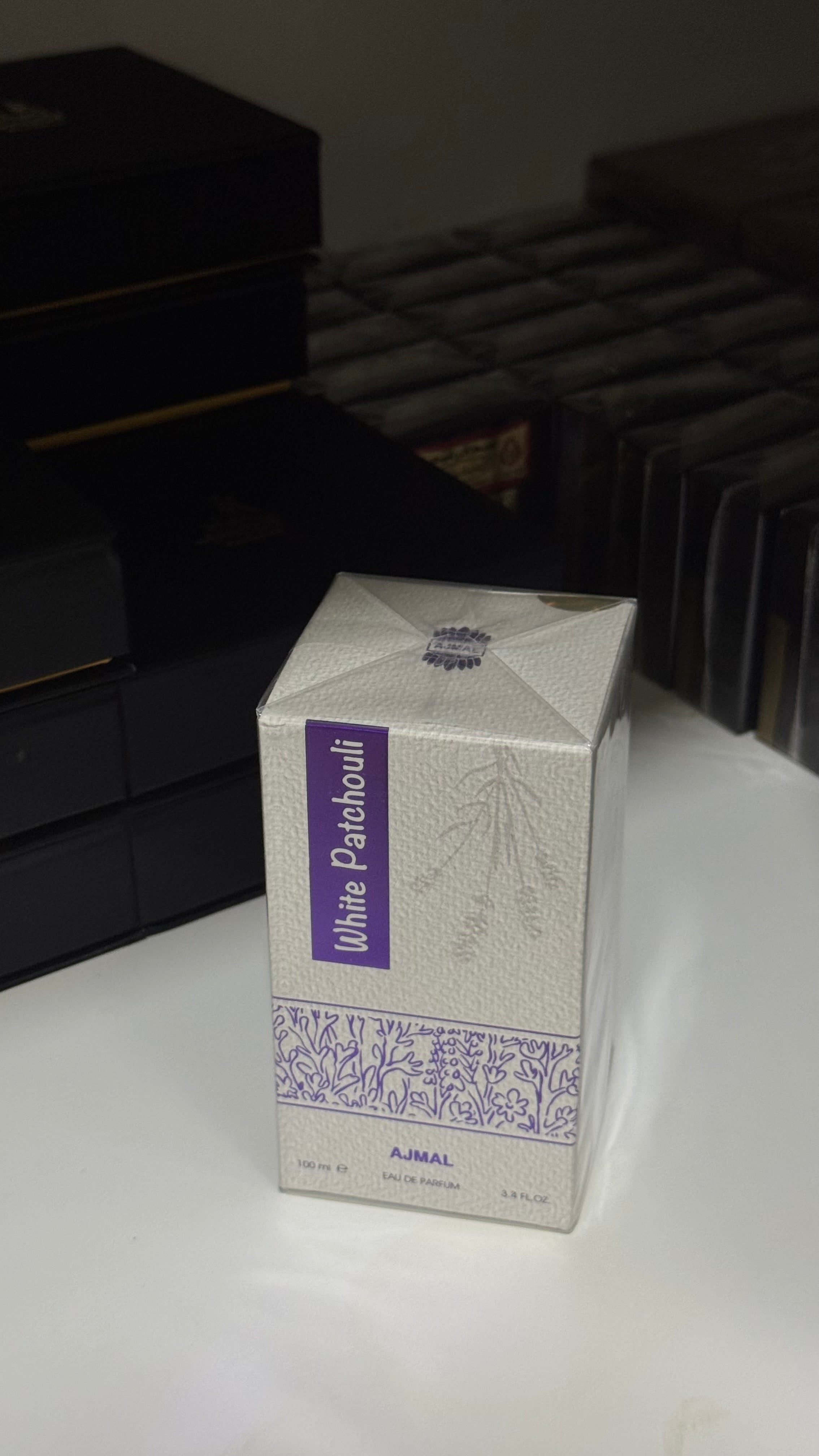 عطر وايت باتشولي