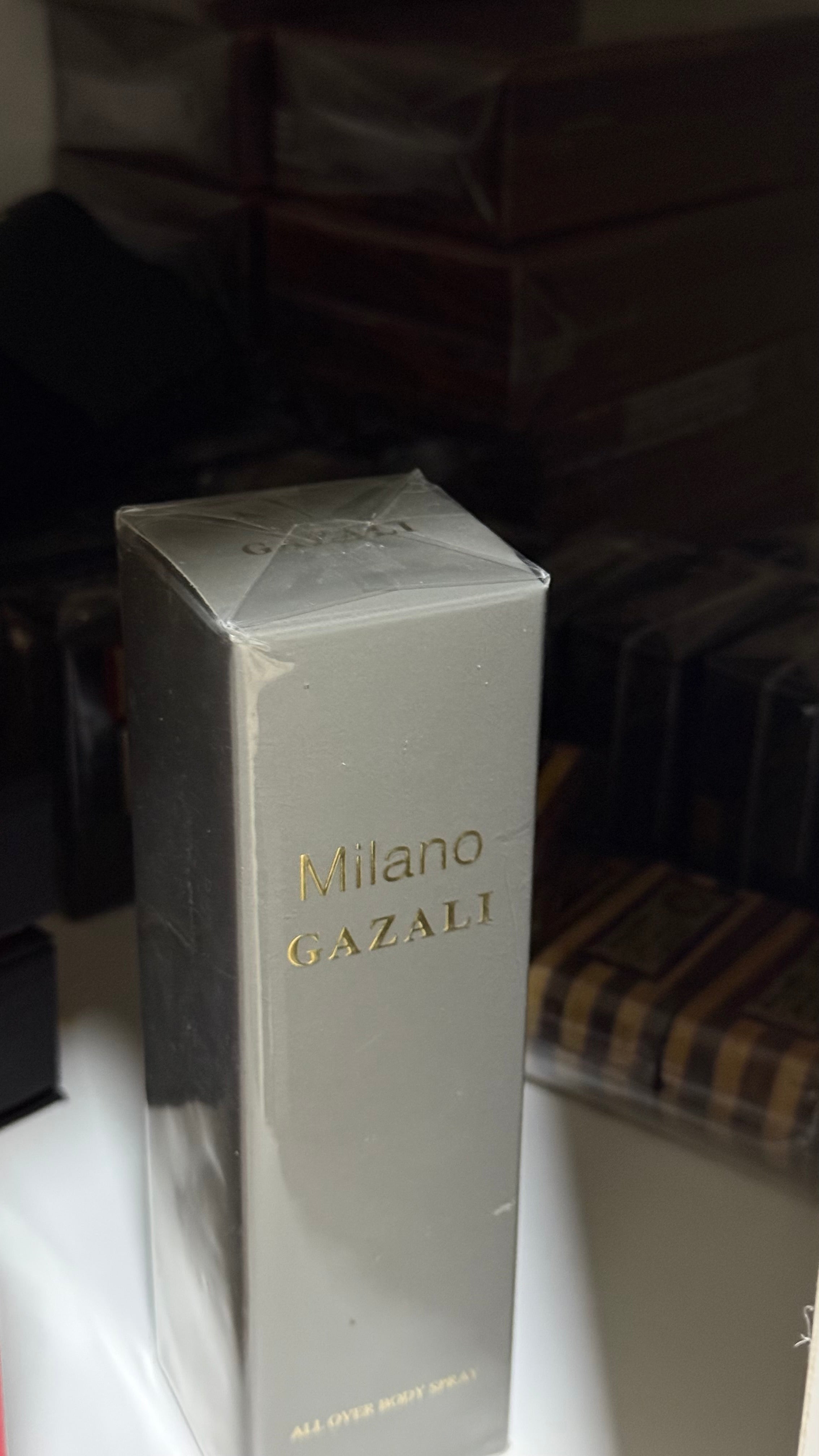 ميلانو (اول اوفر)