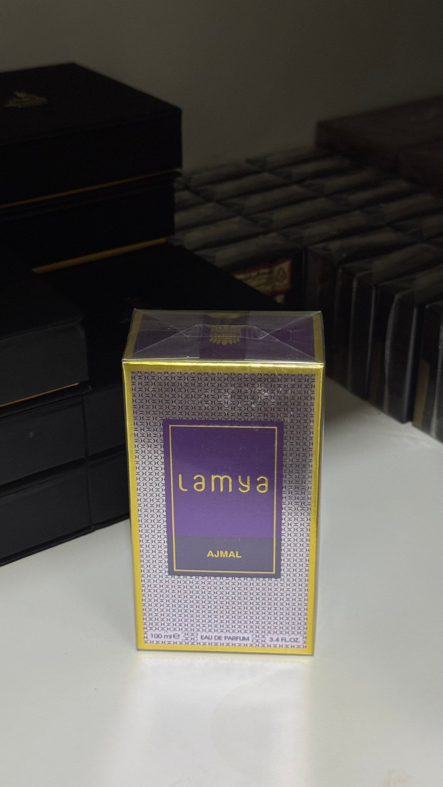 عطر لميا من اجمل