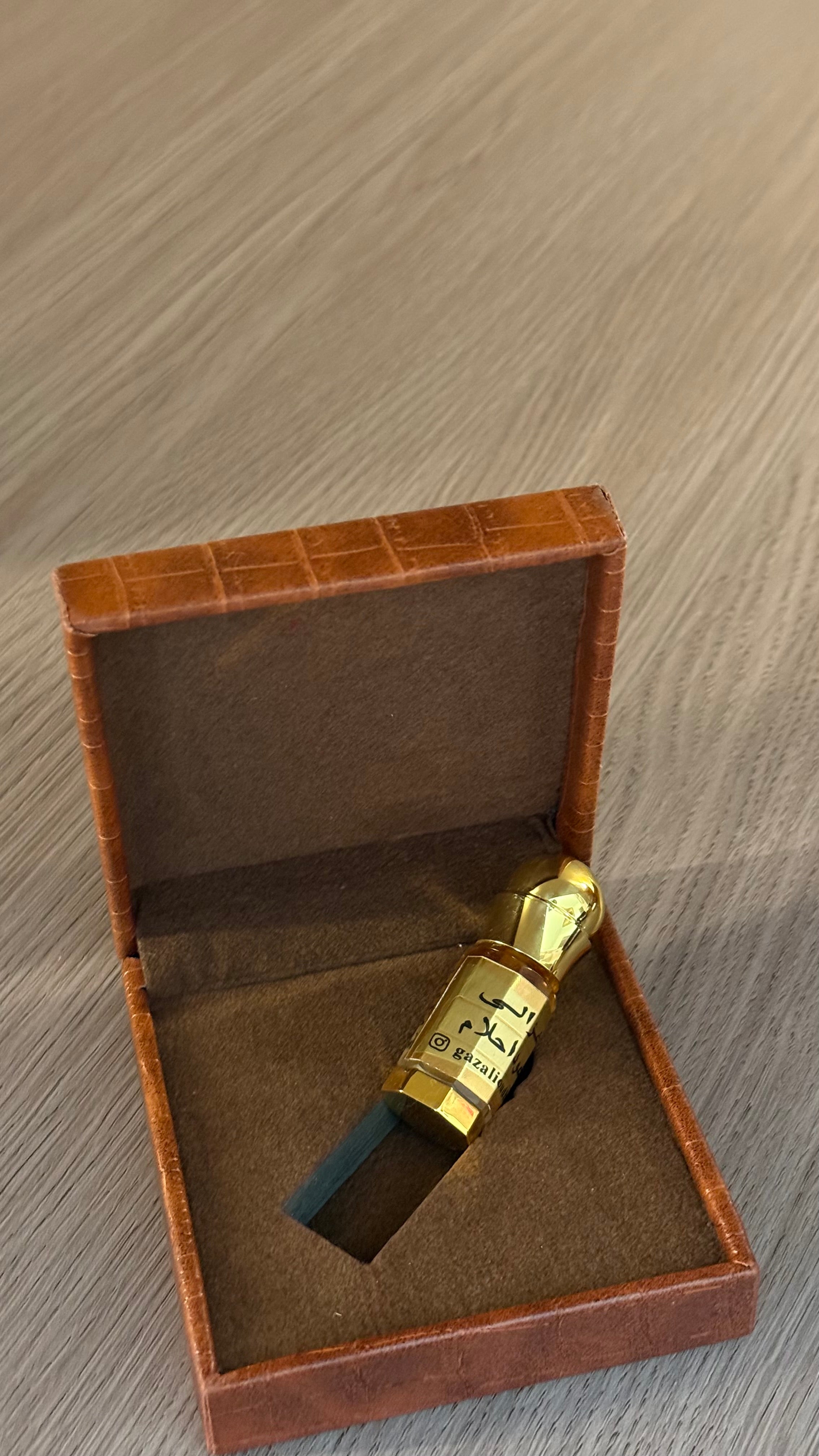 عود أحلام بحجم ربع توله (٣مل)