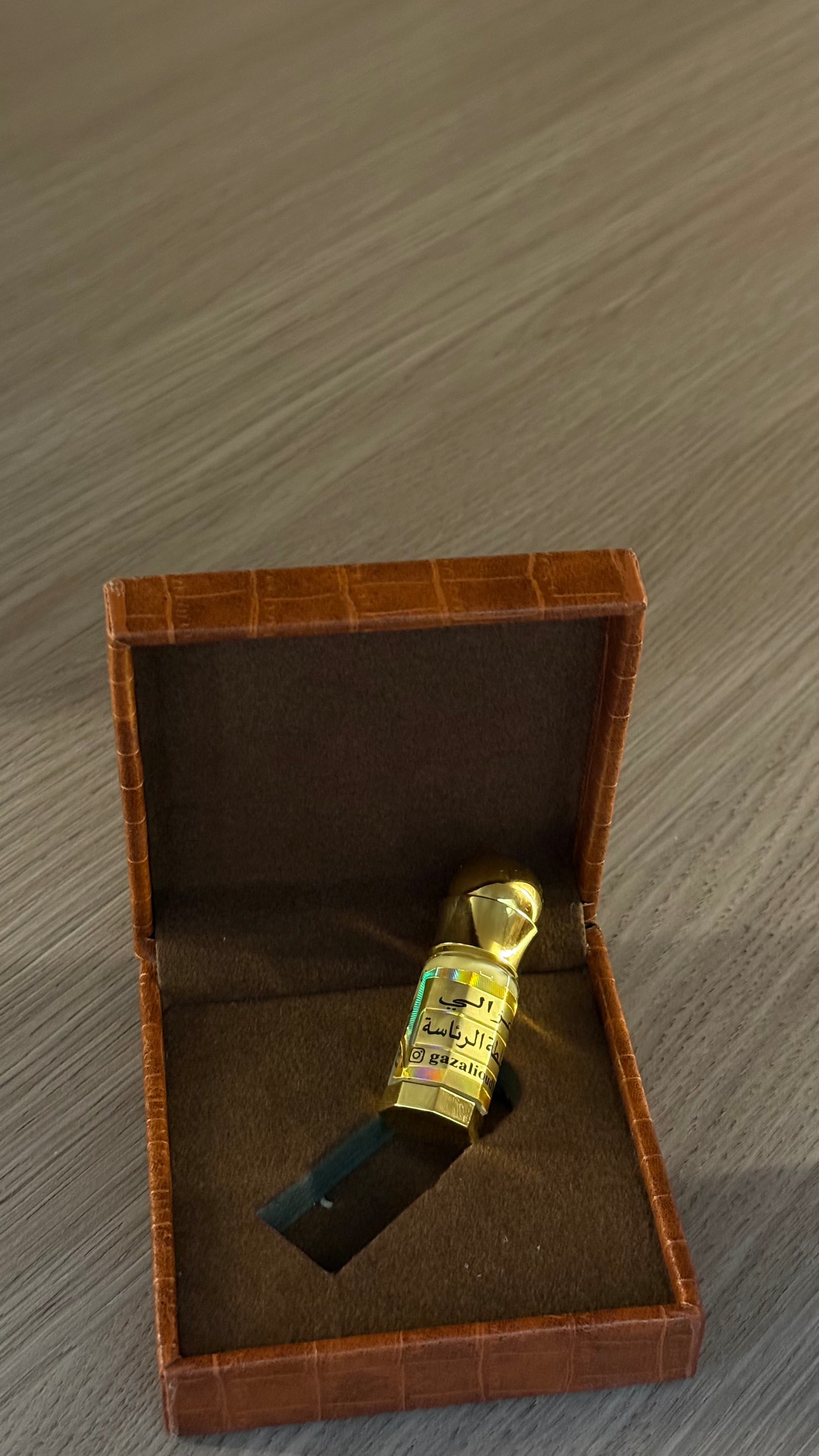 خلطة الرئاسة بحجم ربع توله (٣مل)