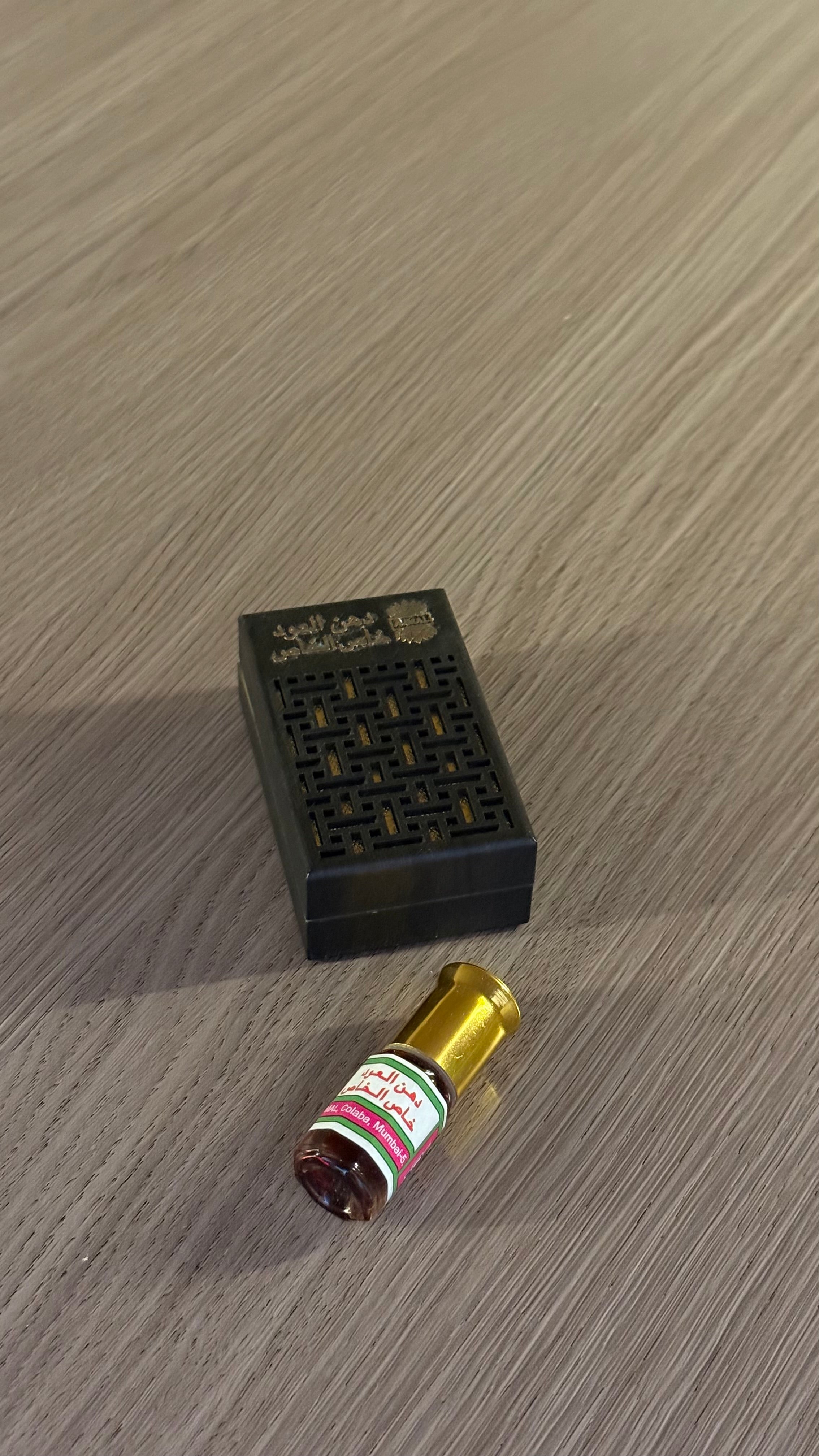 دهن عود خاص خاص