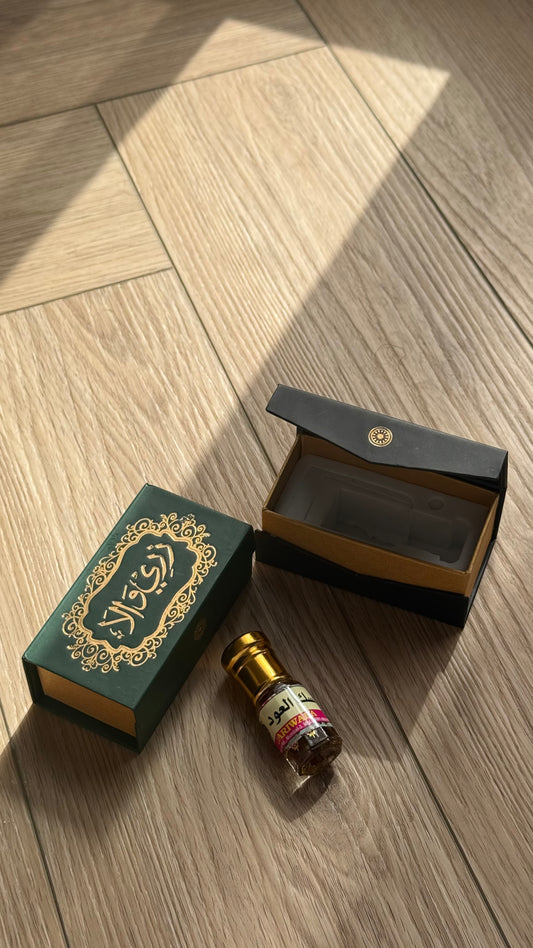 مسك العود بحجم ربع توله (٣مل)