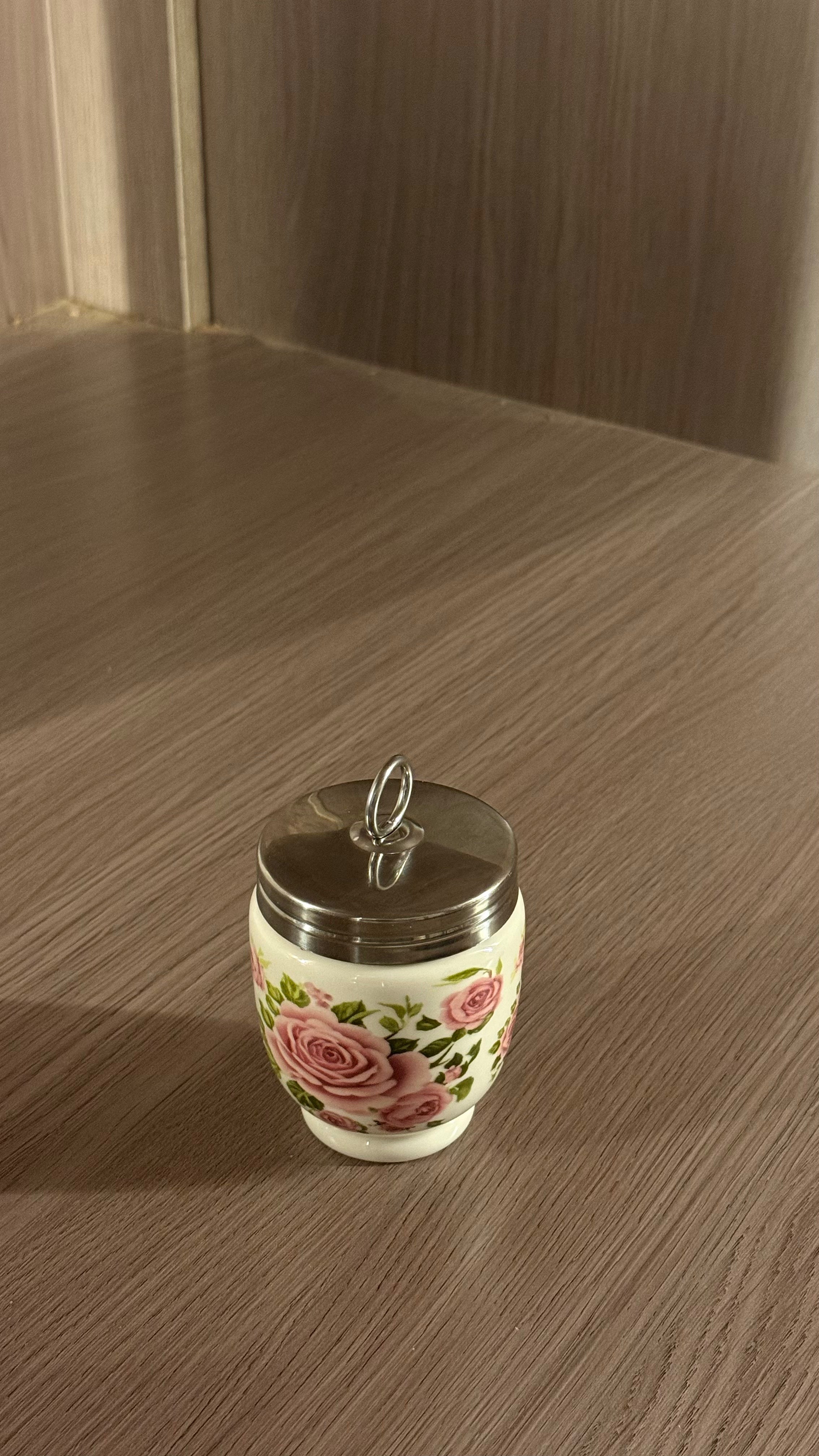 مخمريتنا بحجم ٥تولات (50 جرام) مع المحبرة